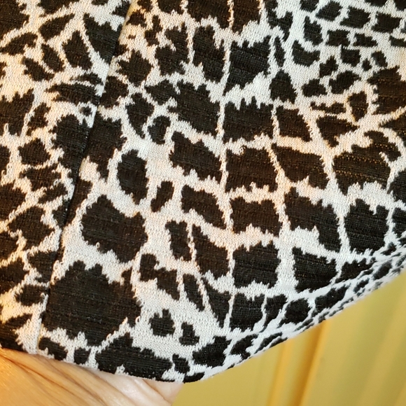 Dress by Jones Wear - Picture 5 of 6